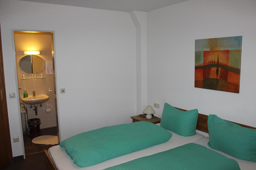 Hotel-Zahringerstube Neuenburg am Rhein Habitación foto